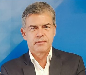 Humberto Magalhães Humberto Magalhães